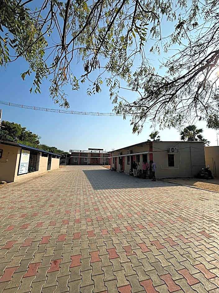 AJR HALL AND A/C ROOMS