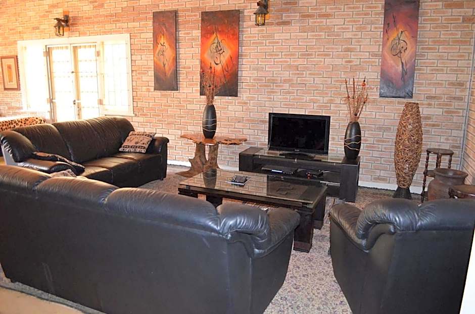 Petra's Country Guesthouse