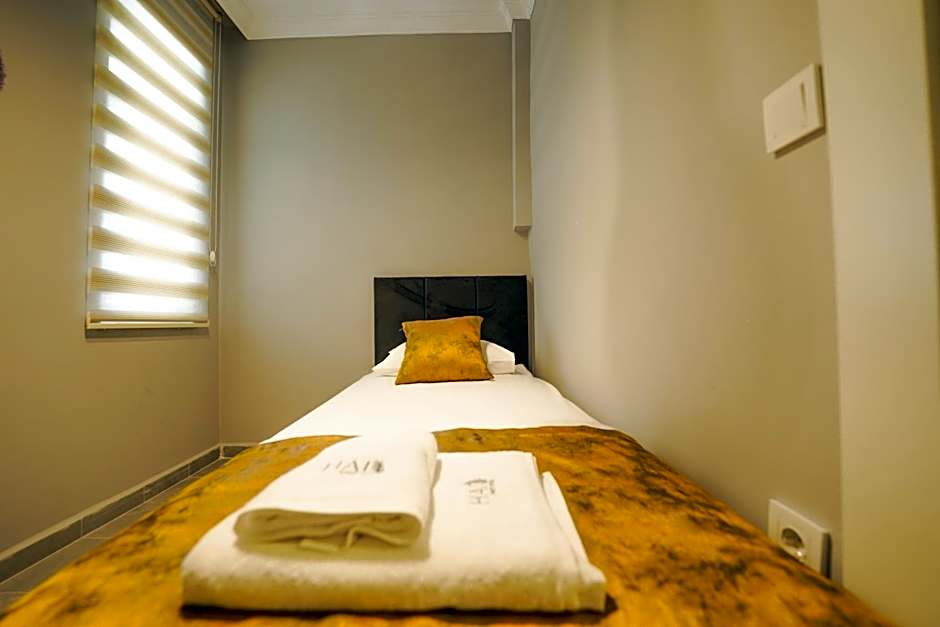 Han Apart Hotel Side