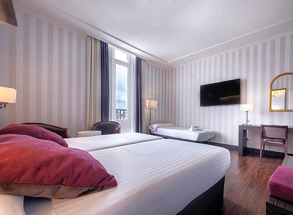 Intur Palacio San Martin