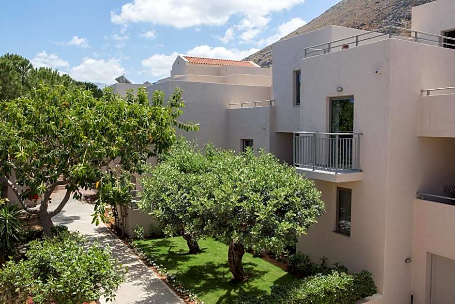 Sundance Apartments & Suites