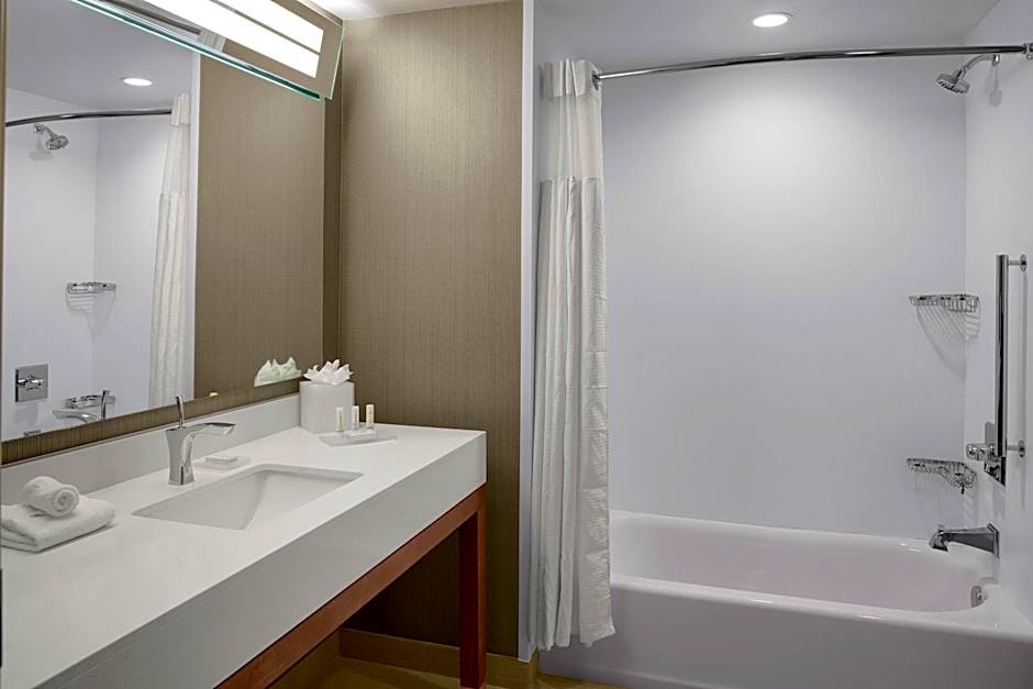 Courtyard by Marriott Dallas Flower Mound