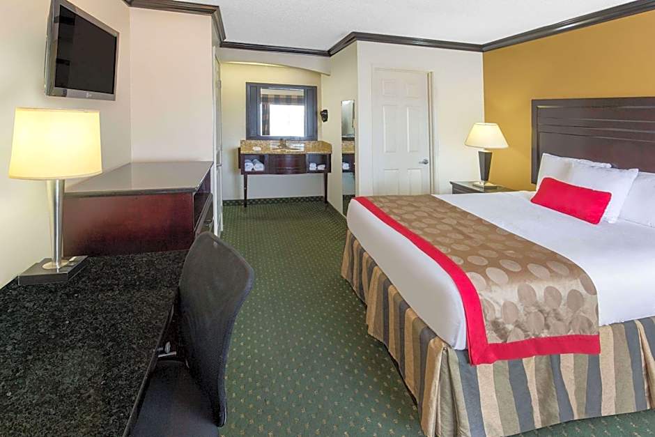 Ramada by Wyndham Ontario