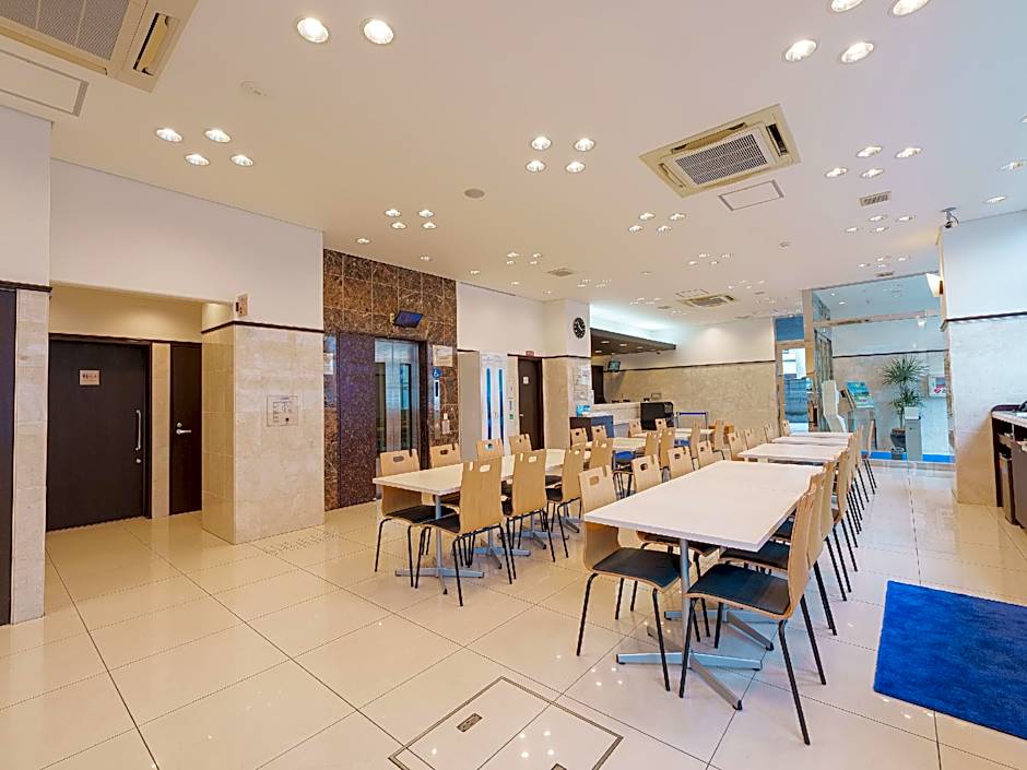 Toyoko Inn Shin-Osaka-eki Higashi-guchi
