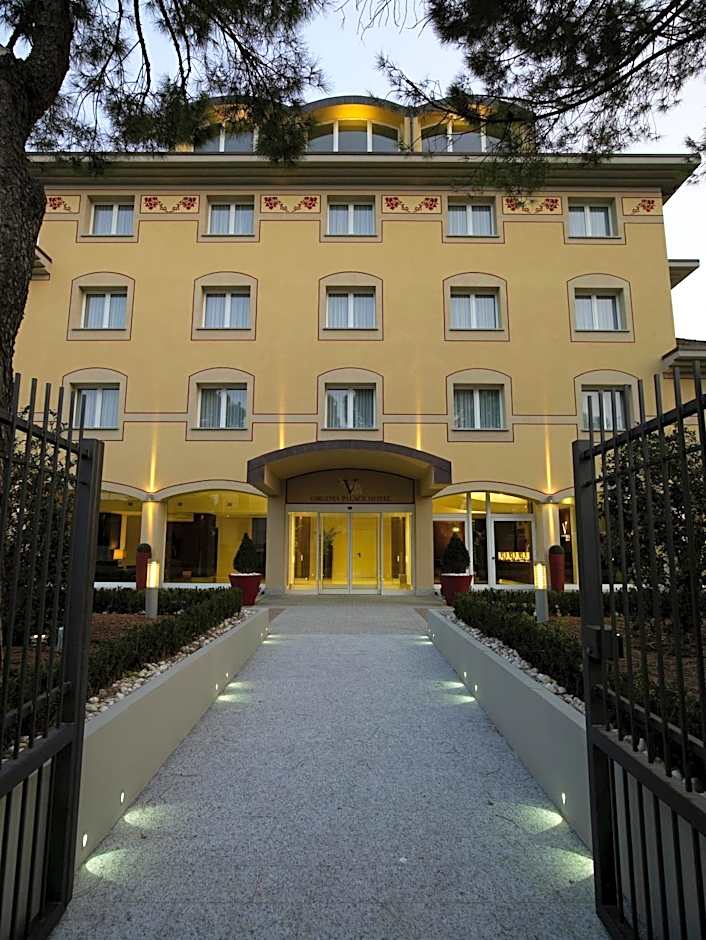 Virginia Palace Hotel