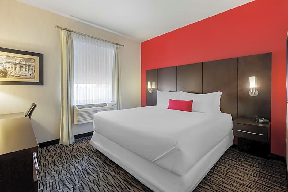 C Hotel By Carmen's, BW Premier Collection