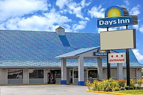 Days Inn by Wyndham Seymour