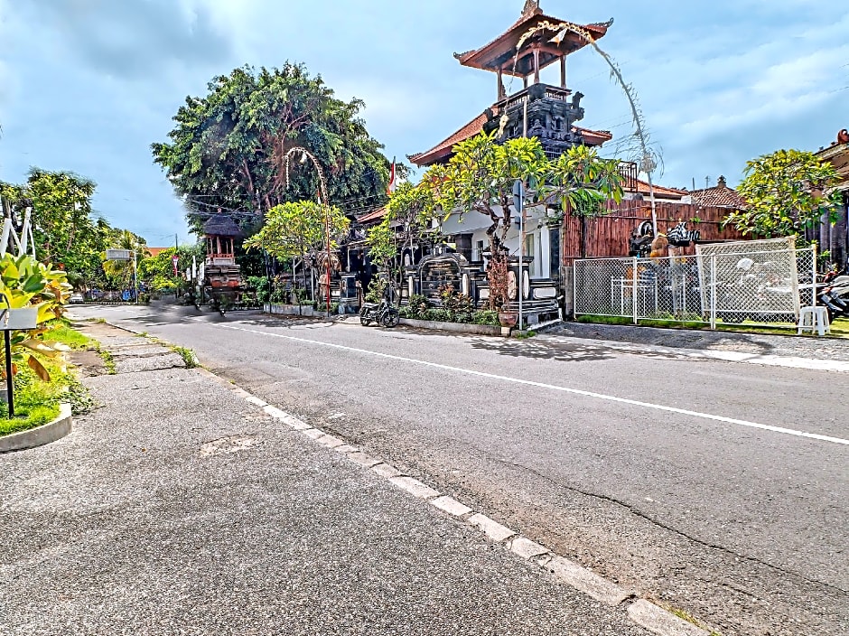 Townhouse Oak Signature Hotel