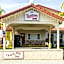 Travelers Inn