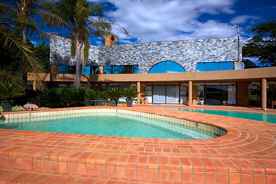 Bokmakierie Country Lodge