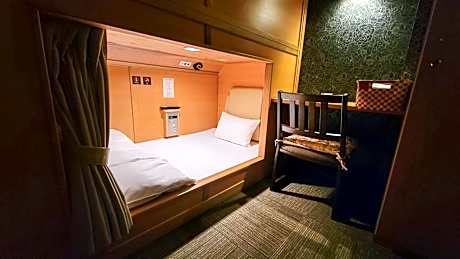 Relax Cabin for Male - Upper row