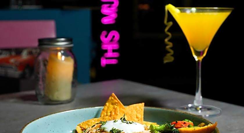 T24 Residency Mumbai International Airport Hotel