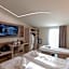 Ile Hotel
