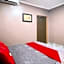 OYO 90324 Muar Station Hotel