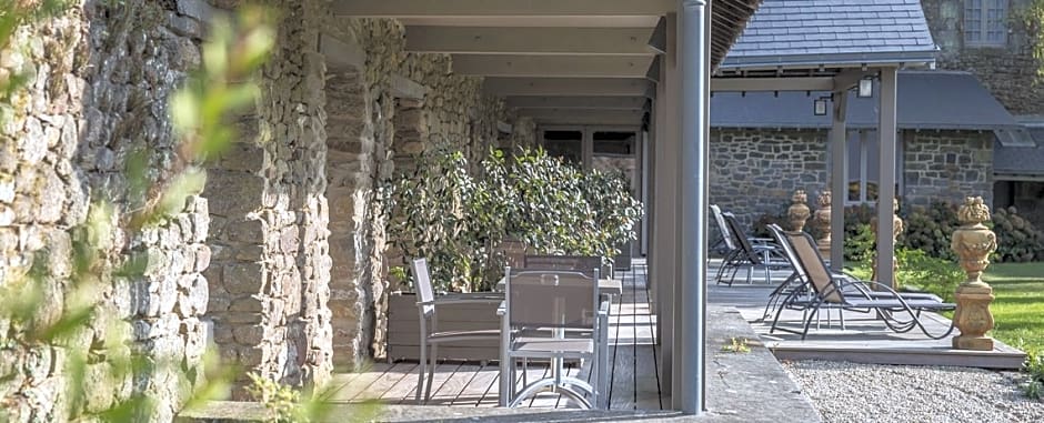 L'Abbaye Le Tronchet - Handwritten Collection