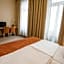Star City Hotel