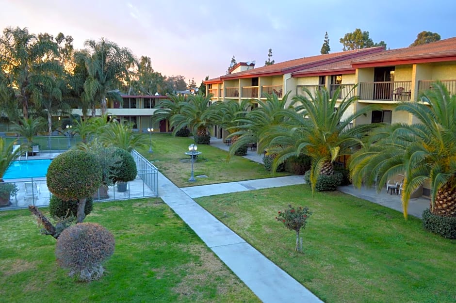 Ontario Airport Inn