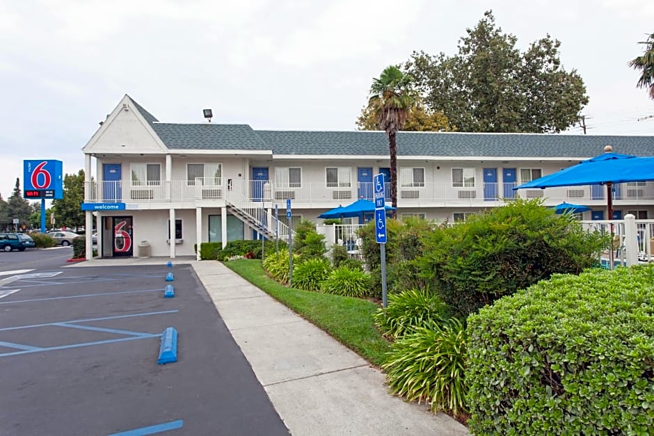 Motel 6-Sacramento, CA - Central