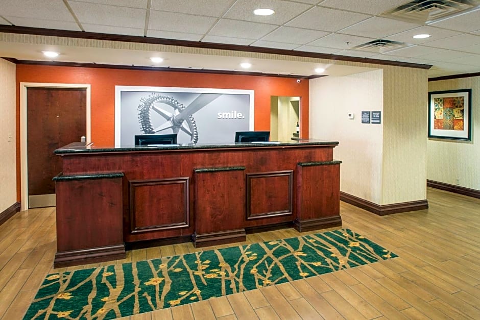 Hampton Inn By Hilton & Suites Cincinnati-Union Centre, Oh