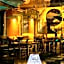 Banana Alaçatı Food & Stay - Adults Only