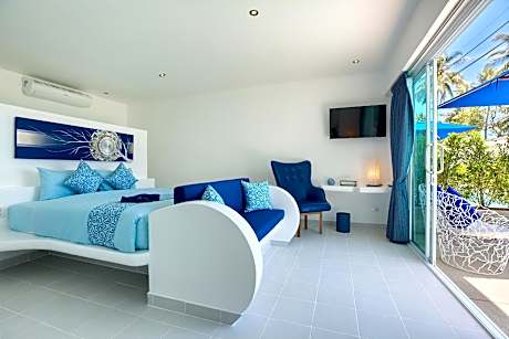 Bungalow with Sea View