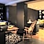 Renaissance by Marriott Cincinnati Downtown Hotel