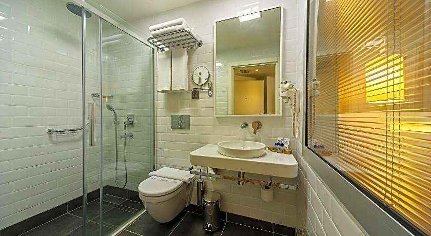 Poseidon Hotel - Adult Only