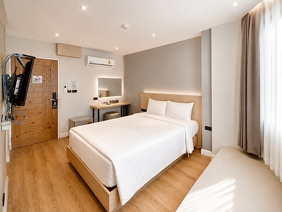 V1  Boutique Hotel