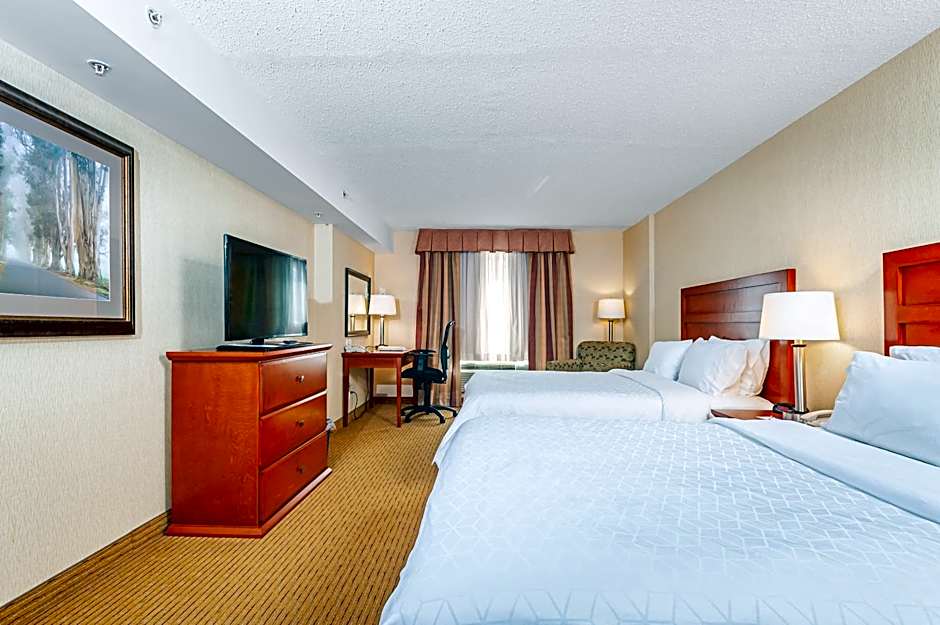 Holiday Inn Express Hotel & Suites Clarington - Bowmanville By IHG