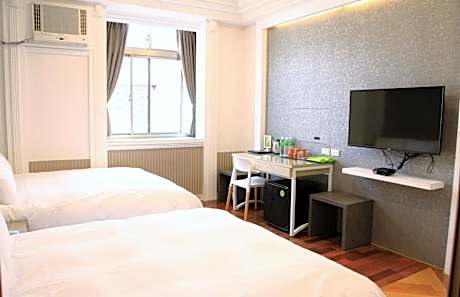 Superior Double Room with Two Double Beds