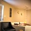 Postmarc Hotel and Spa Suites
