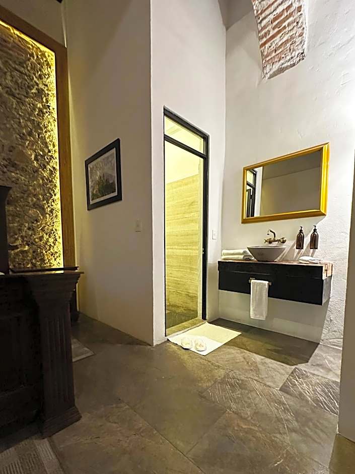 HOTEL BOUTIQUE CASONA 65