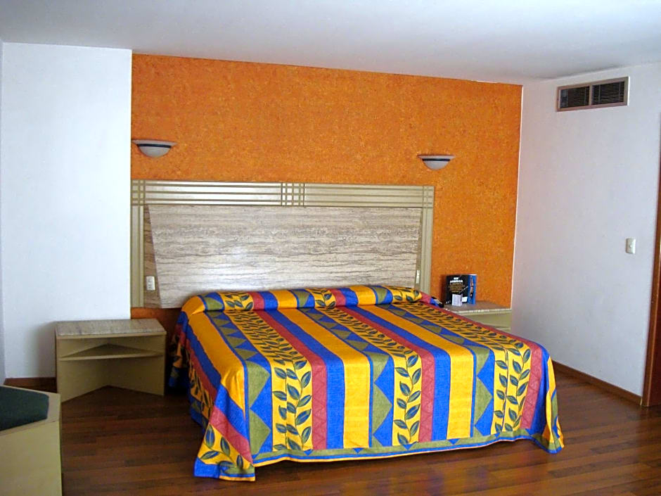 Hotel Cervantes