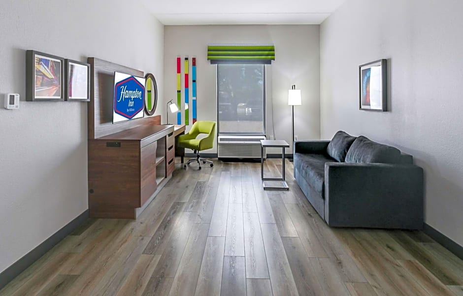 Hampton Inn By Hilton Houston-Pearland