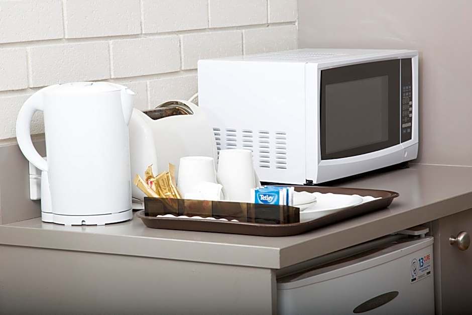 Crystal Fountain Motel