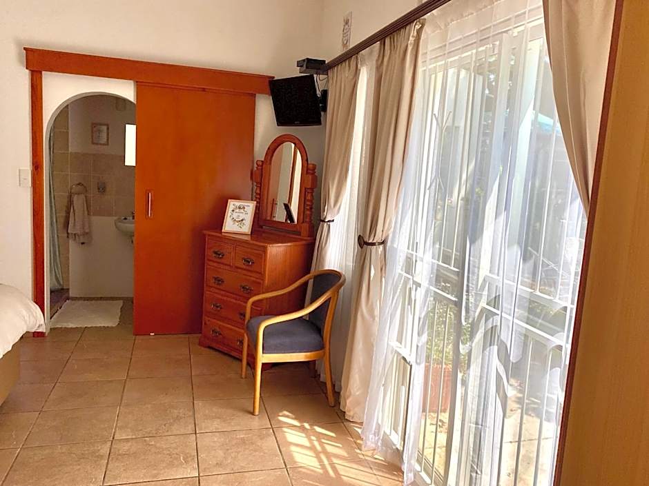 La Bella B&B Under The Fig Tree