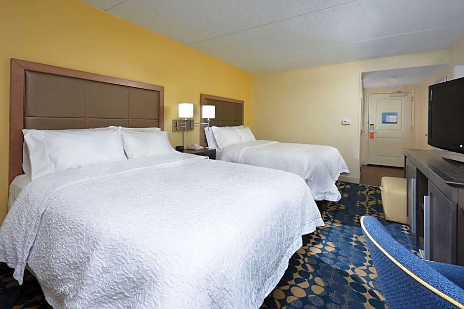 Hampton Inn By Hilton Roxboro