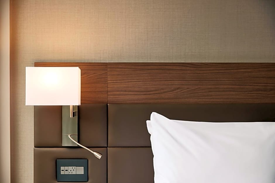 AC Hotel by Marriott Atlanta Perimeter