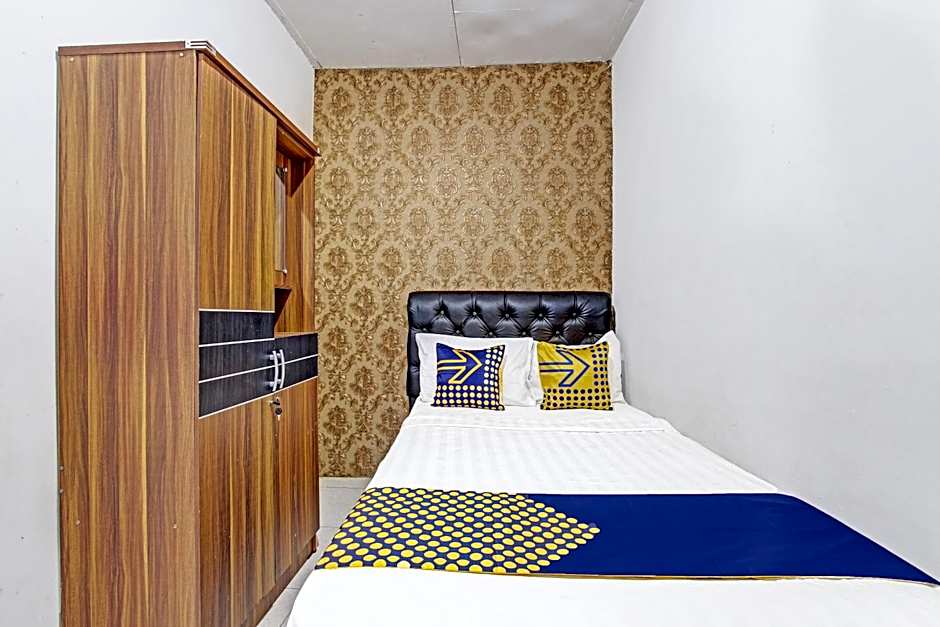 SPOT ON 91521 Mayong Guesthouse