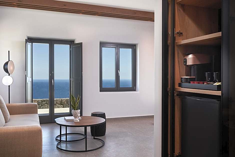 SantAnna Luxury Suites