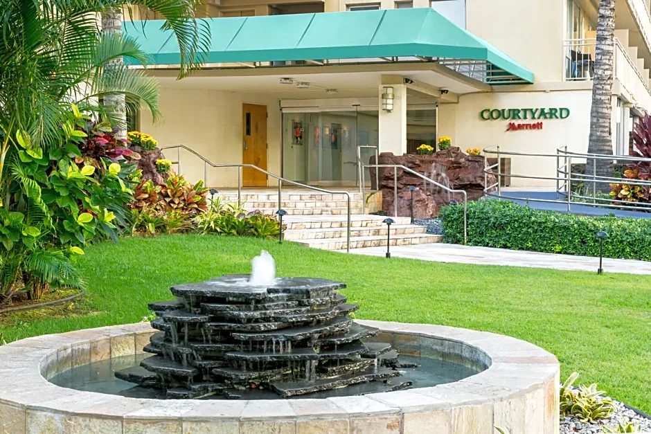 The Courtyard by Marriott Waikiki Beach
