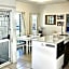 Mango Tree Holiday Apartments
