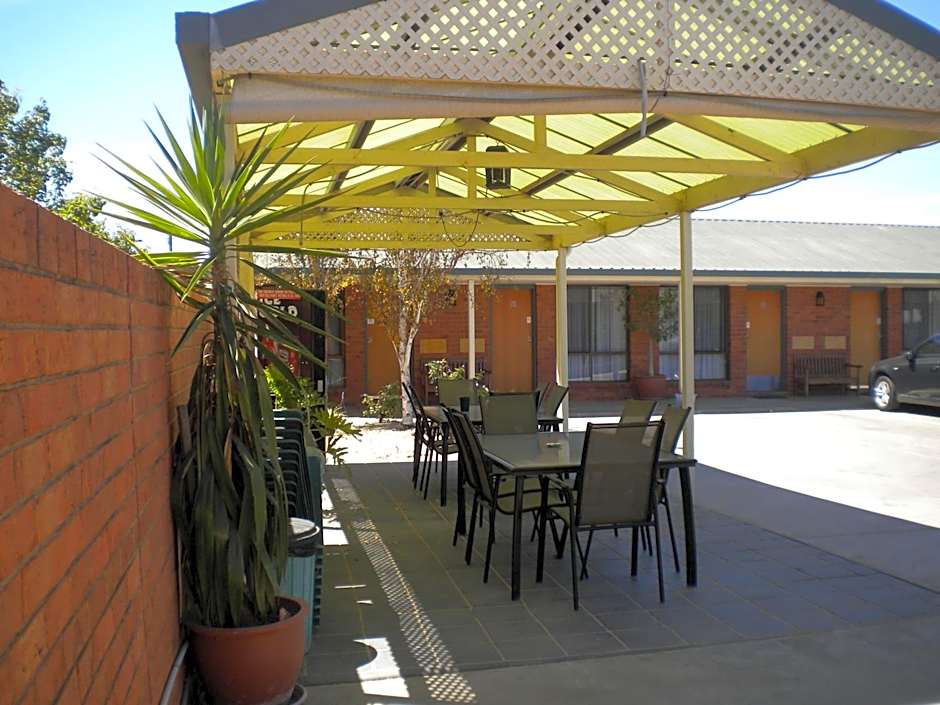 Moama Central Motel