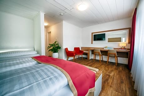 Hotel Senator