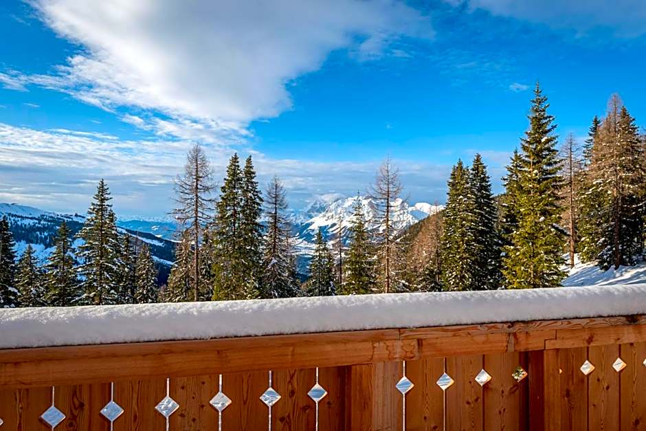 d'Genussalm by Alpine Genusswelten