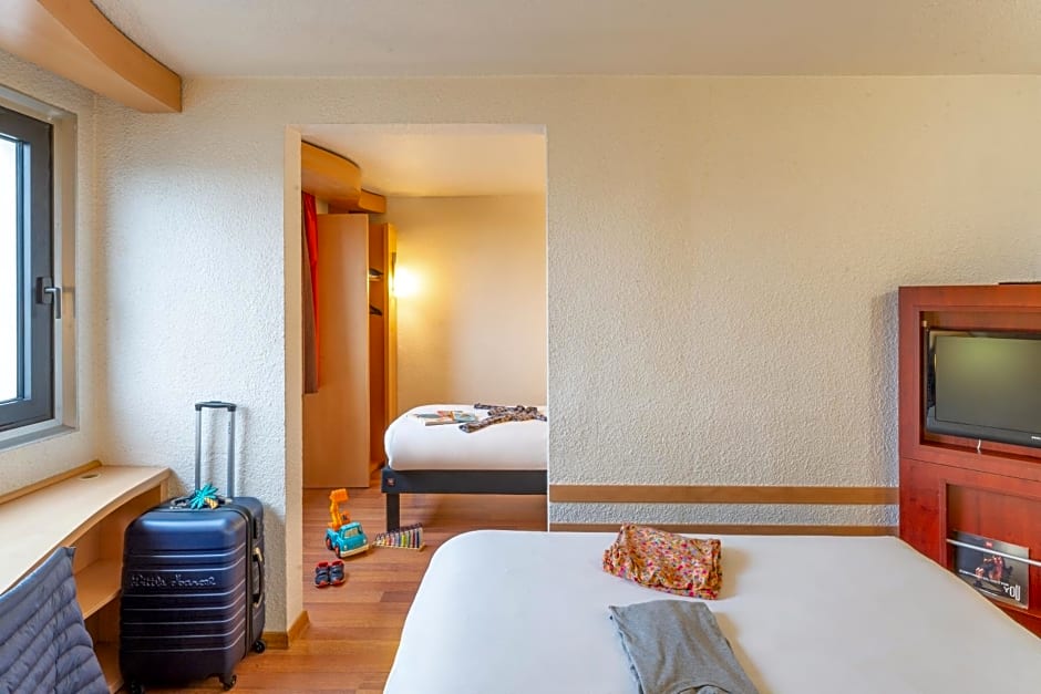 ibis Paris 17 Clichy-Batignolles Hotel