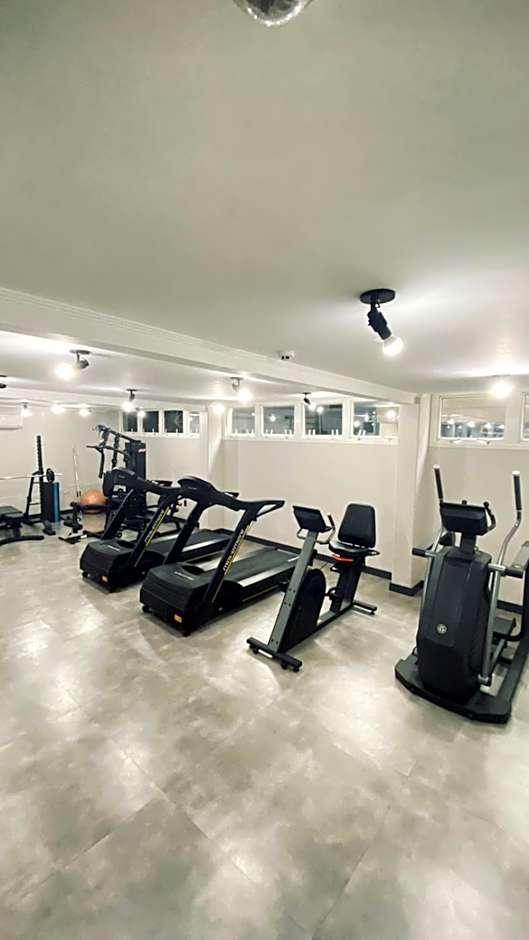 Oitis Hotel