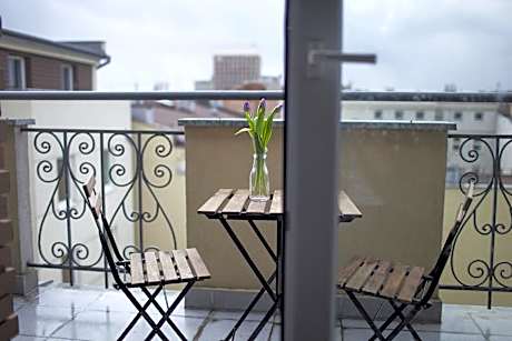 Twin Room with Balcony