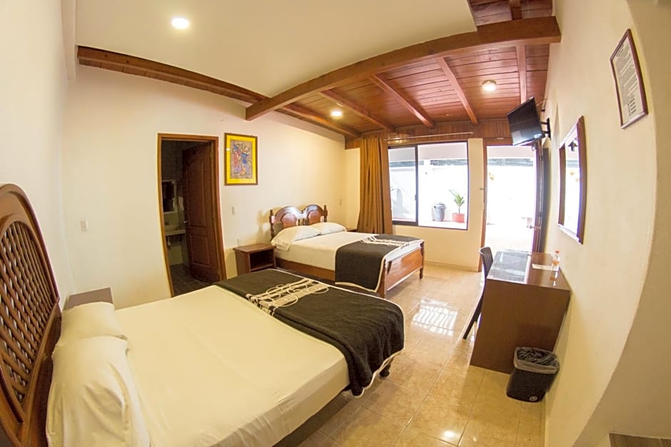 HOTEL RICARLO