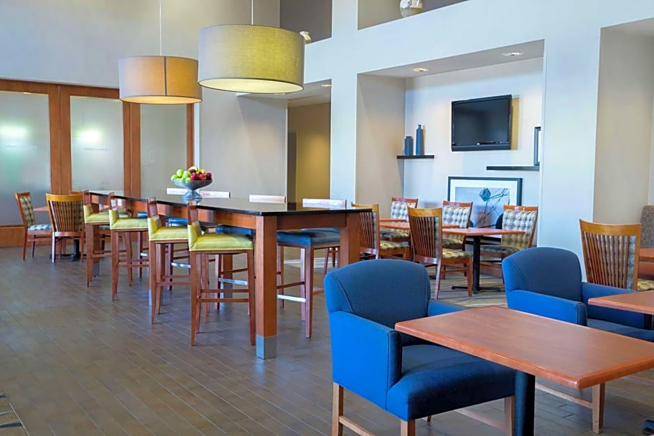 Hampton Inn By Hilton & Suites Chicago Deer Park